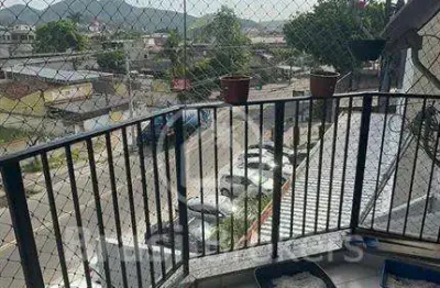 Ótimo apartamento em condomínio fechado , vista livre frente rua no bairro taquara