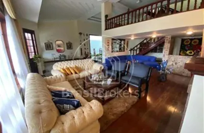 Casa de vila à venda com 600,00m² e 5 quartos em anil, rio de janeiro - rj