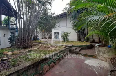 Casa à venda com 360,00m² e 3 quartos em pechincha, rio de janeiro - rj