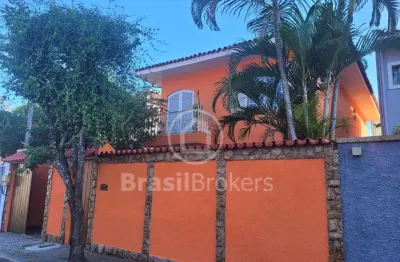 Casa de condomínio à venda com 256,00m² e 3 quartos em freguesia (jacarepaguá), rio de janeiro - rj