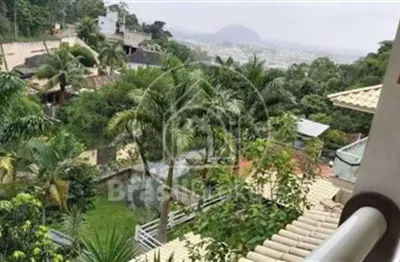 Casa à venda com 236,00m² e 5 quartos em freguesia (jacarepaguá), rio de janeiro - rj