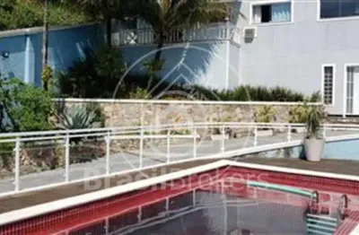 Casa em condomínio fechado com 6 quartos à venda na Rua Camaruçu, Anil, Rio de Janeiro