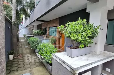 Oportunidade: excelente casa triplex com área gourmet e churrasqueira!