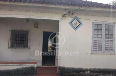 Casa à venda com 383,00m² e 3 quartos em pechincha, rio de janeiro - rj