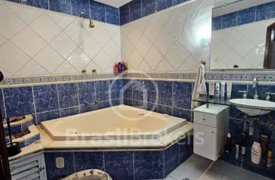 Casa com 5 quartos à venda na Rua Pereira Frazão, Praça Seca, Rio de Janeiro
