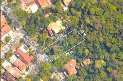 Quer construir a sua casa na freguesia, em uma área verde com muita paz e tranquilidade ?