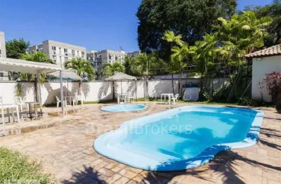 Casa em condomínio fechado com 2 quartos à venda na Rua Oswaldo Lussac, Taquara, Rio de Janeiro