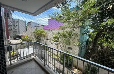 Apartamento 3 quartos  em condomínio fechado com total infraestrutura e localização privilegiada no bairro.