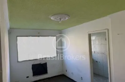 Apartamento com 2 quartos à venda na Estrada São Pedro de Alcântara, Realengo, Rio de Janeiro
