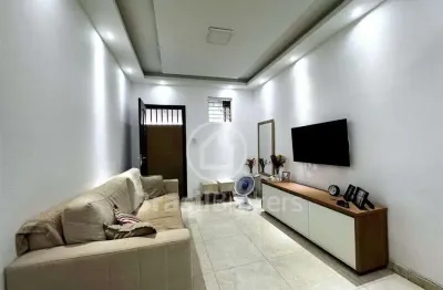 Apartamento reformado na estrada do galeão, em frente ao hortifrúti !