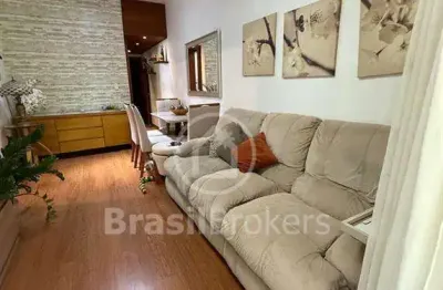 Apartamento com 2 quartos à venda na Rua Maciel Monteiro, Praia da Bandeira, Rio de Janeiro