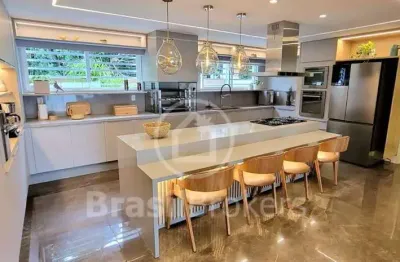 Casa à venda com 768,00m² e 5 quartos em jardim guanabara, rio de janeiro - rj