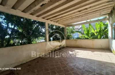 Casa à venda com 360,00m² e 4 quartos em taúa, rio de janeiro - rj