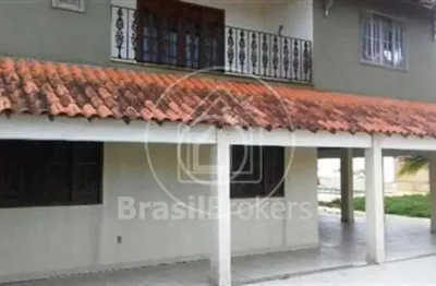 Casa à venda com 483,00m² e 6 quartos em jardim atlântico oeste (itaipuaçu), maricá - rj
