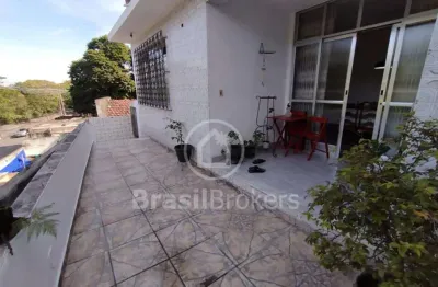 Casa à venda com 241,00m² e 3 quartos em ribeira, rio de janeiro - rj