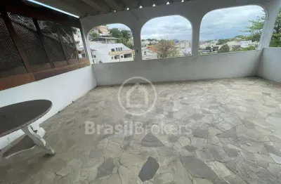 Casa à venda com 610,00m² e 3 quartos em tauá, rio de janeiro - rj