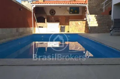 Casa à venda com 253,00m² e 5 quartos em jardim guanabara, rio de janeiro - rj