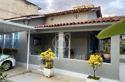 Casa com 4 quartos à venda na Rua Ângelo Pimentel, Bancários, Rio de Janeiro