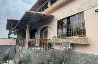 Casa com 3 quartos à venda na Rua Babaçu, Jardim Guanabara, Rio de Janeiro