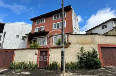 Casa com 5 quartos à venda na Rua Paranhos da Silva, Jardim Guanabara, Rio de Janeiro