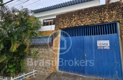 Casa com 2 quartos à venda na Rua Auvernia, Tauá, Rio de Janeiro