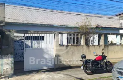 Casa linear no moneró – centro de terreno com grande potencial!