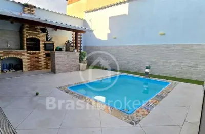 Casa com 3 quartos à venda na Rua Eduardo Nadruz, Portuguesa, Rio de Janeiro