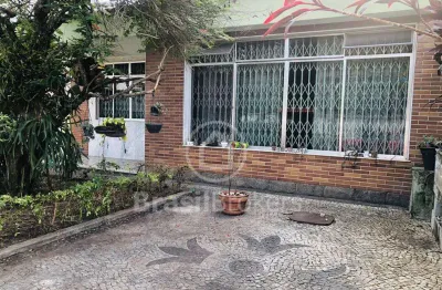 A casa dos seus sonhos no cocotá - 3 suítes, amplo terreno e muito conforto