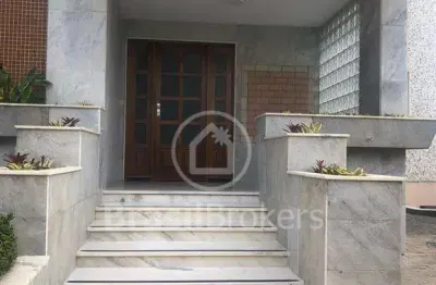 Apartamento no bairro do jardim guanabara com direito a uso da laje
