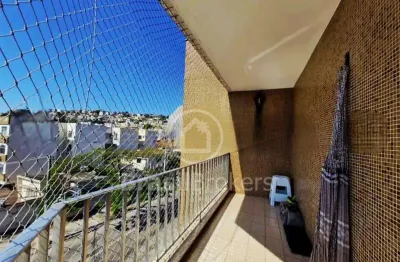 Excelente apartamento de 3 quartos  , suite e varanda  com vista livre para o corredor esportivo!