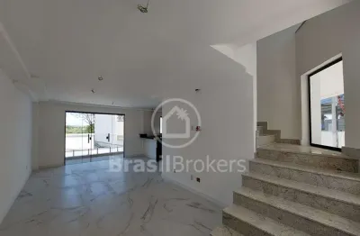Casa com 3 quartos à venda na Rua Francisco da Costa, Jardim Guanabara, Rio de Janeiro