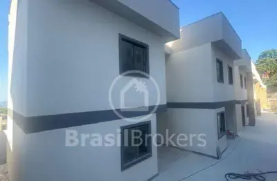 Casa em condomínio fechado com 2 quartos à venda na Rua Altinópolis, Praia da Bandeira, Rio de Janeiro