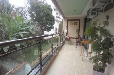 Apartamento espaçoso com 3 quartos, suíte, varanda, elevador e 2 vagas – ribeira