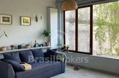 Casa à venda com 420,00m² e 4 quartos em laranjeiras, rio de janeiro - rj