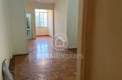 Kitnet à venda com 37,00m² e 1 quarto em copacabana, rio de janeiro - rj