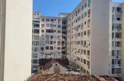 Apartamento à venda com 157,00m² e 3 quartos em copacabana, rio de janeiro -rj