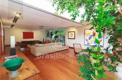Casa à venda com 1300,00m² e 6 quartos em leblon, rio de janeiro - rj