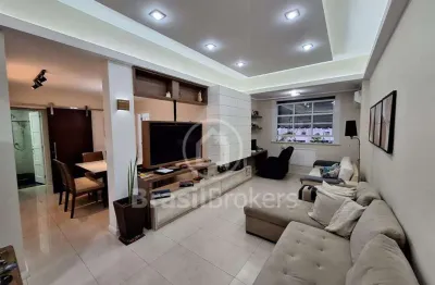 Leblon, apartamento de 3 quartos, 1 vaga de garagem, portaria 24h.