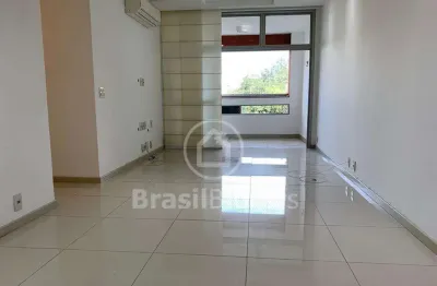 Gávea reformado silencioso 3 quartos suite 2 vagas demarcadas