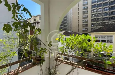 Apartamento à venda com 69,00m² e 2 quartos em lagoa, rio de janeiro - rj