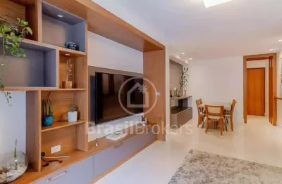 Excelente apartamento 3 quartos no Humaitá, todo mobiliado, Porteira Fechada !!!