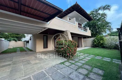 Casa no condominio santa lucia - barra da tijuca com 471 m2.
