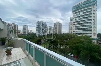 Belíssimo apto na barra, moderno e reformado, pronto para morar, 3 quartos,118m2, 2 vagas