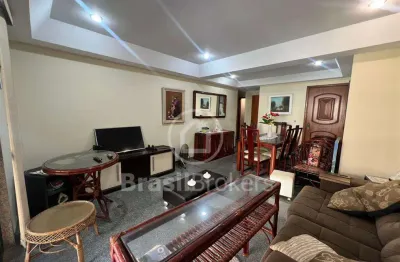 Apartamento mobiliado próximo a praia ( porteira fechada)