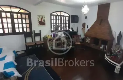 Casa à venda com 267m² e 3 quartos em curicica, rio de janeiro - rj