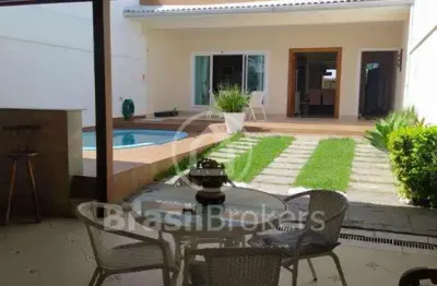 Casa de condomínio à venda com 193,00m² e 4 quartos em recreio dos bandeirantes, rio de janeiro - rj