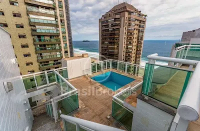 Deslumbrante cobertura triplex à beira-mar na lúcio costa - posto 5