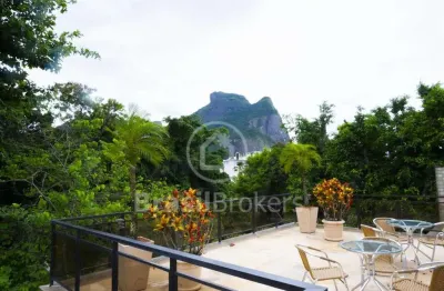 Cobertura à venda com 458,00m² e 4 quartos em barra da tijuca, rio de janeiro - rj