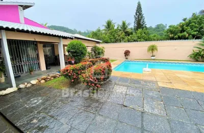 Casa de condomínio à venda com 638,00m² e 8 quartos em jacarepaguá, rio de janeiro - rj