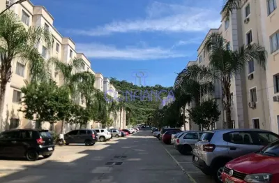 Excelente apartamento em condomínio fechado a 10 minutos do park shopping!
